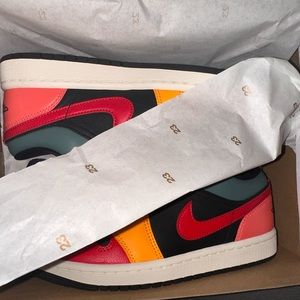 Women’s air Jordan 1 Low SE